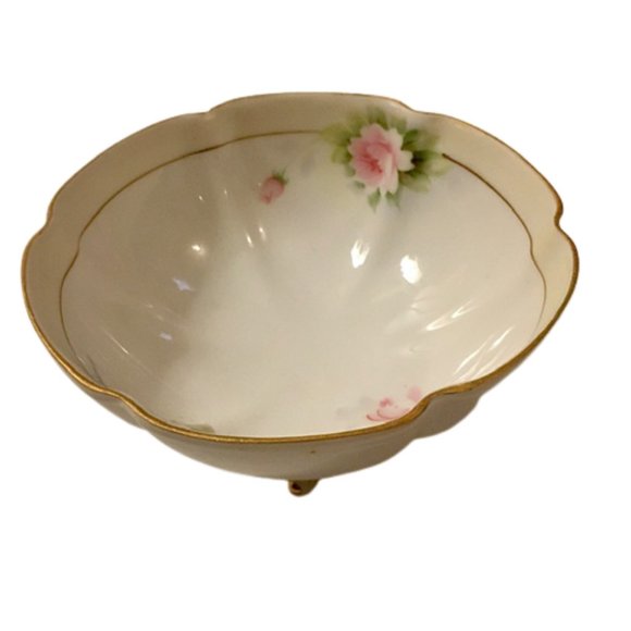 Nippon Bowl Hand Painted Japan Porcelain Three Legs Pink Roses Trinket Dish - Picture 1 of 7